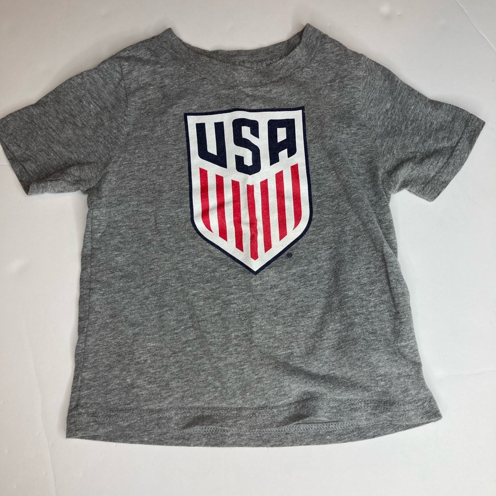 USA soccer size 4t t-shirt